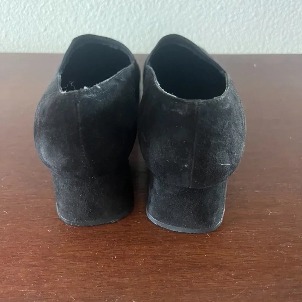 ** Stuart Weitzman Black Suede Loafers Shoes Slip On Black Low Heel Size 8
